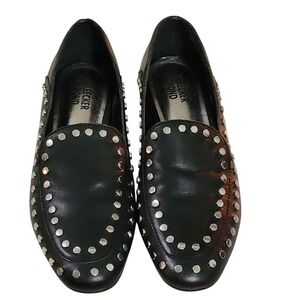 BLEECKER AND BOND Arianna SILVER RIVET BLACK LEATHER SLIP ON SHOES SZ 8